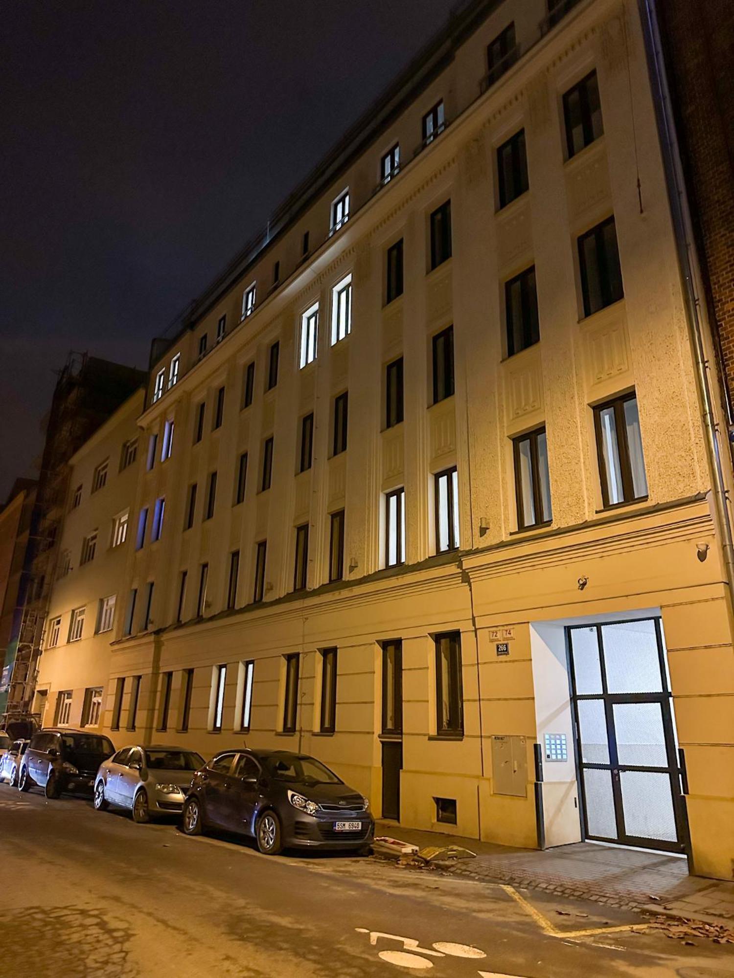 Haas Apartments Downtown With Parking Brno Bagian luar foto