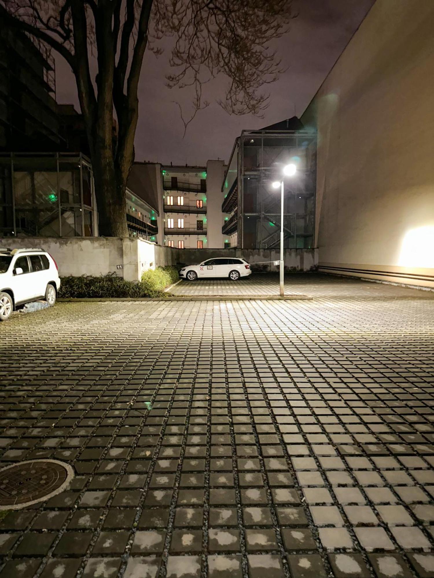 Haas Apartments Downtown With Parking Brno Bagian luar foto