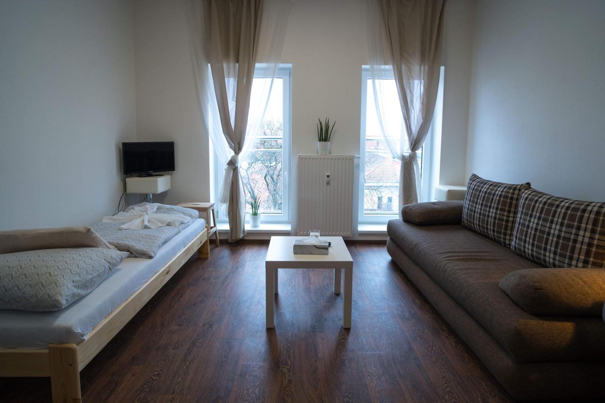 Haas Apartments Downtown With Parking Brno Ruang foto