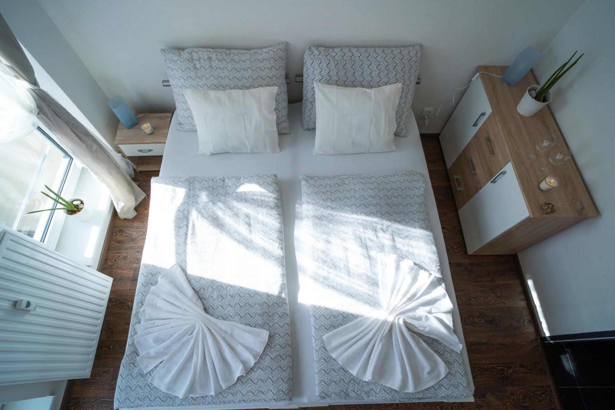 Haas Apartments Downtown With Parking Brno Ruang foto