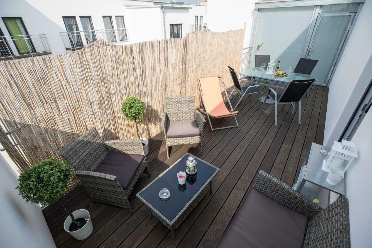 Haas Apartments Downtown With Parking Brno Bagian luar foto